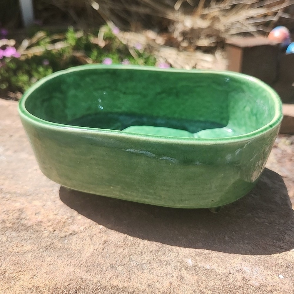 Vintage McCoy Bird-footed "Bathtub" Planter Green Circa 1967 MCM Collectible USA